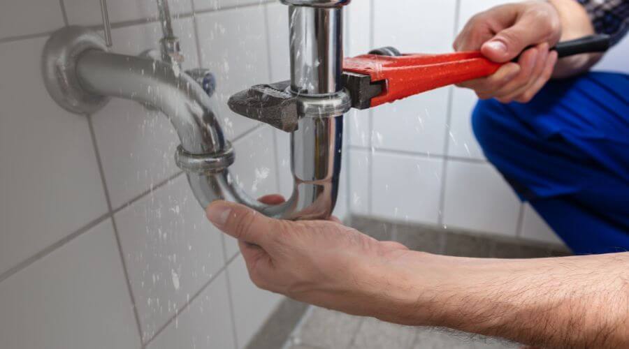 Expert burst pipe repair services in Pencil Bluff, AR